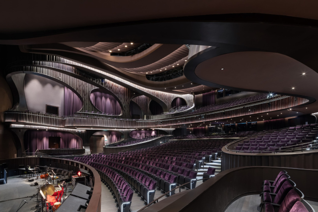 ����� �����