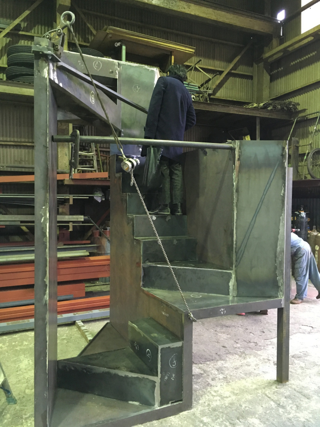 �������� Tree-ness House