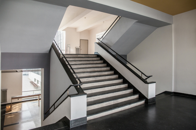 ������ ����� ������� � ������