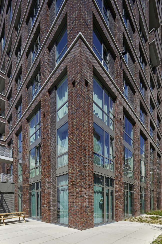 ����� �������� Space-S