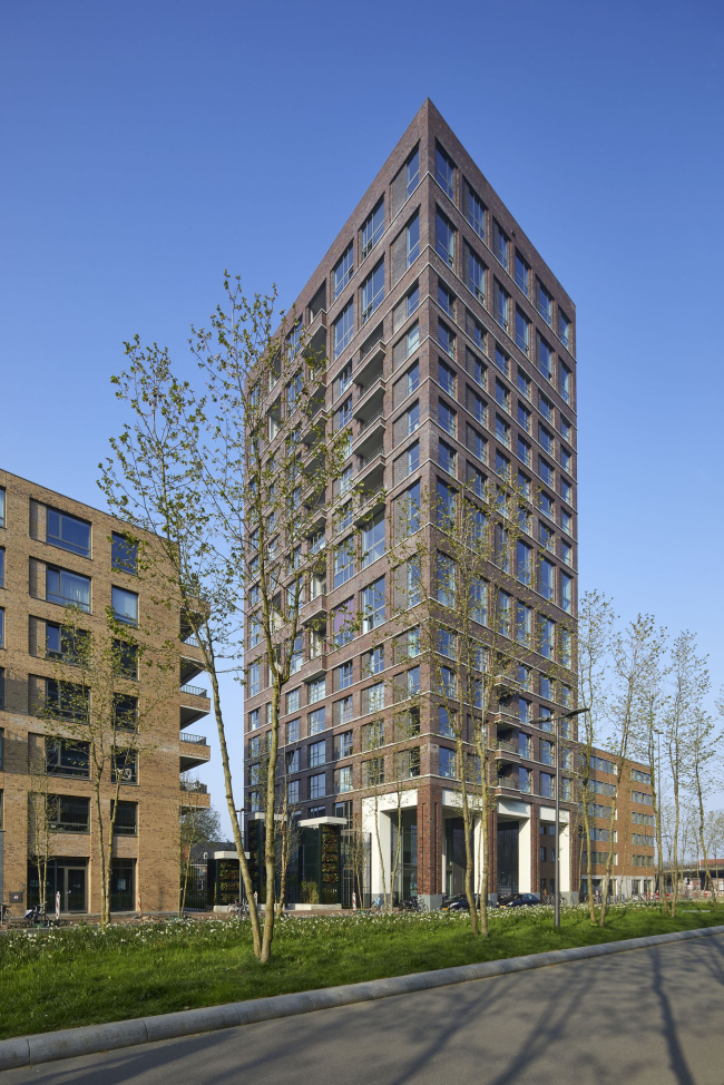 ����� �������� Space-S