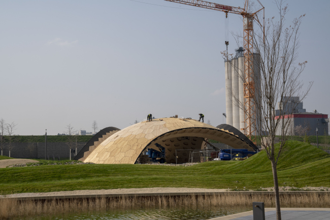 ���������� �������� BUGA