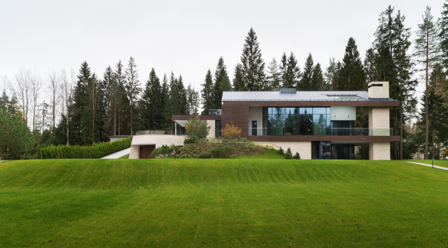 ��� �������� 900 �² � ������������� ������� / 
������ ����