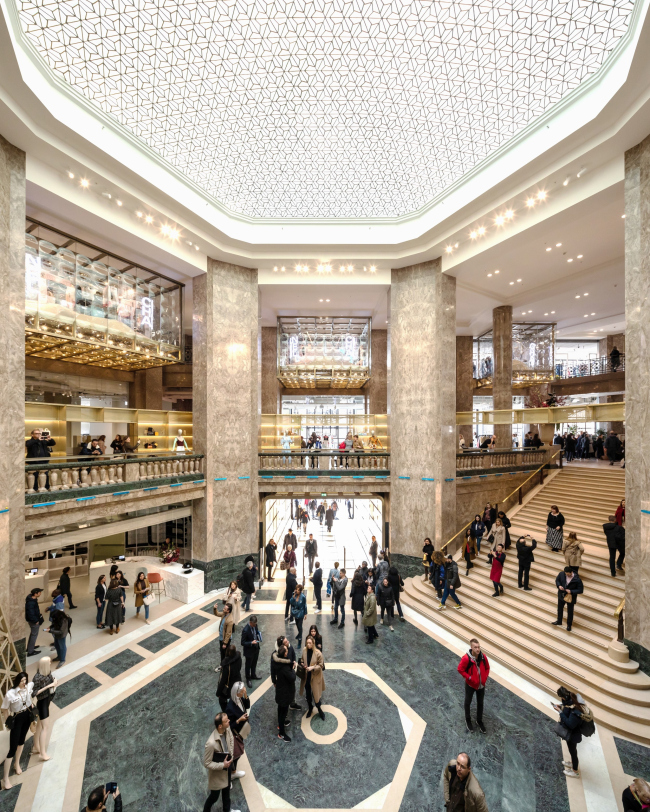 ����������� ��������� Galeries Lafayette �� ���������� �����