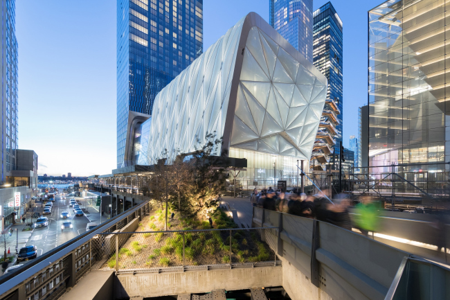 ���������� ����� The Shed � ������ Bloomberg