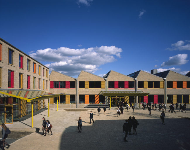 ������-��������������� � ������� ����� ����� Sevenoaks, ����. 
Tim Ronalds Architects