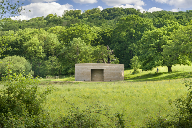 �������� ������� ������ ���������� ������� �� ����, ����. 
Studio Octopi