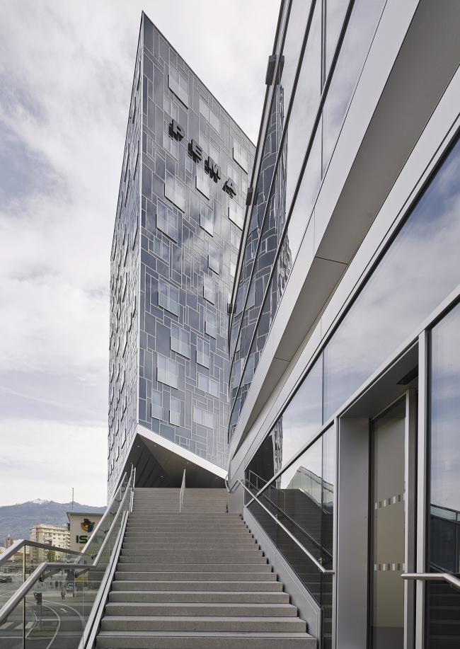 �������� P2 Urban Hybrid | Library