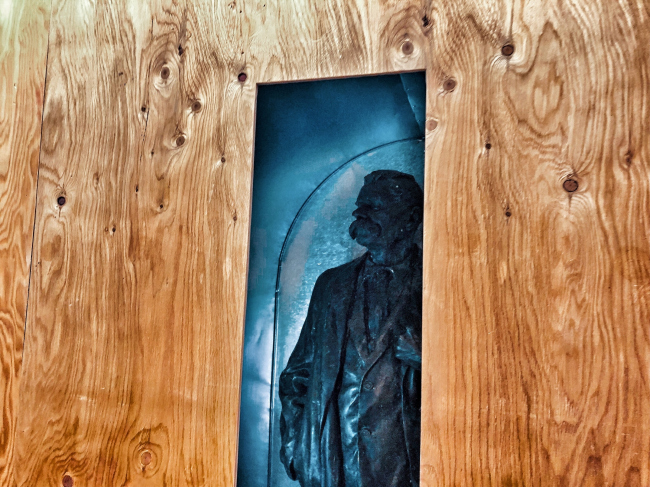 �������� �����