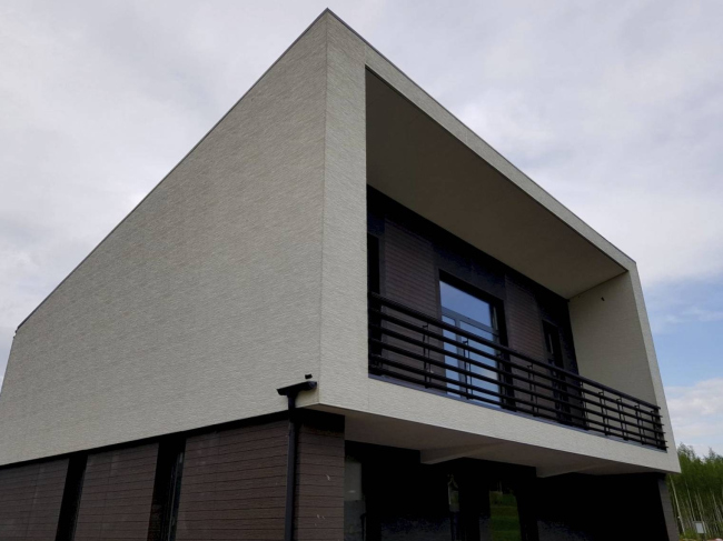 ���������� ������� ������-1�. �� ������� � �������� ������ KMEW,  �������: ��� �������-����� ���������� � ��� ������ ���� ��������.