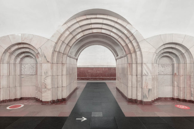 Станция метро «Добрынинская» Станция метро «Добрынинская»