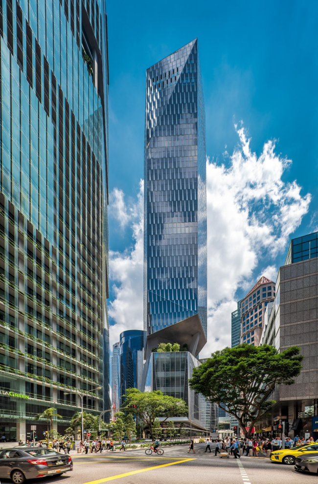 ��������� Robinson Tower