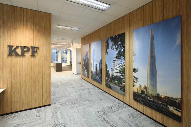 ��������� Robinson Tower. ���� ������������� ������� �������������� ���� KPF