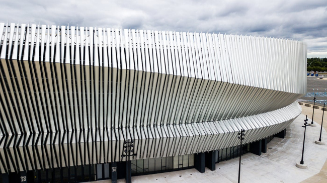 Nassau Veteran′s Memorial Coliseum, Uniondale, NY, USA.  Architect: SHoP Architects