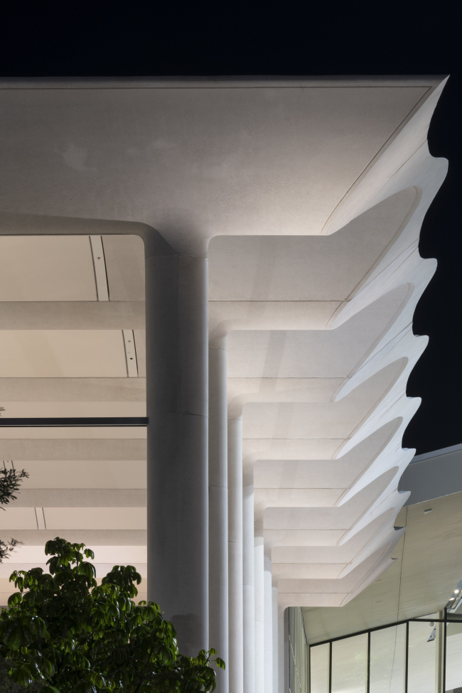 ������� Apple � �������� ������ Aventura Mall