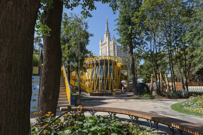 The children′s zone of the Moscow Zoo