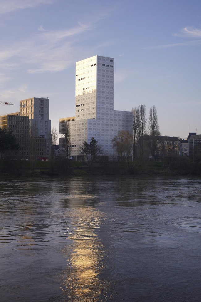 ������� Polaris