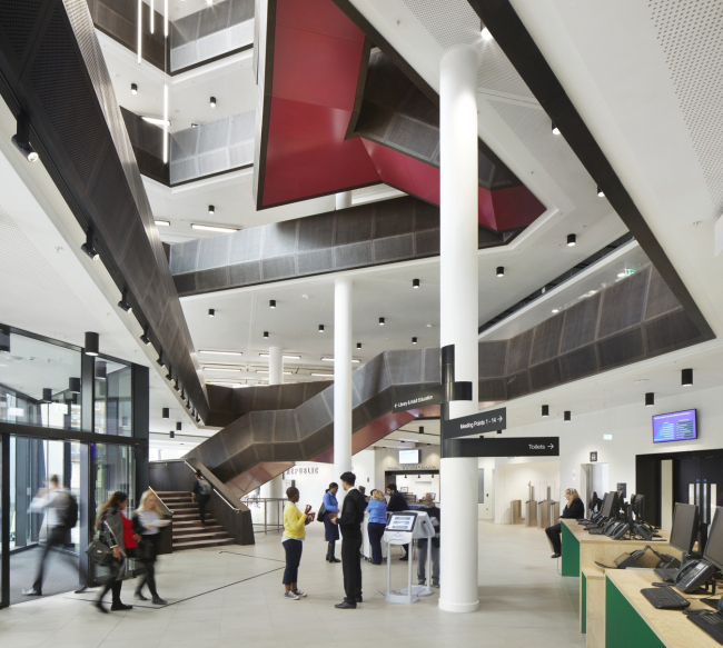 ������ ������ ������ �������� Hounslow House