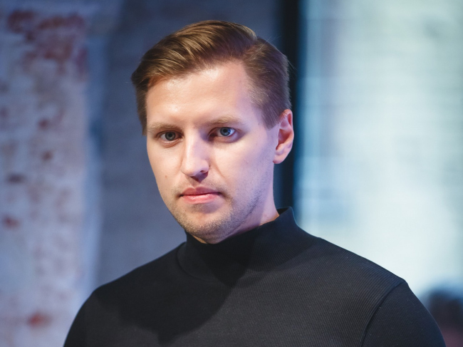 ����� �������, ������� ����ǻ.