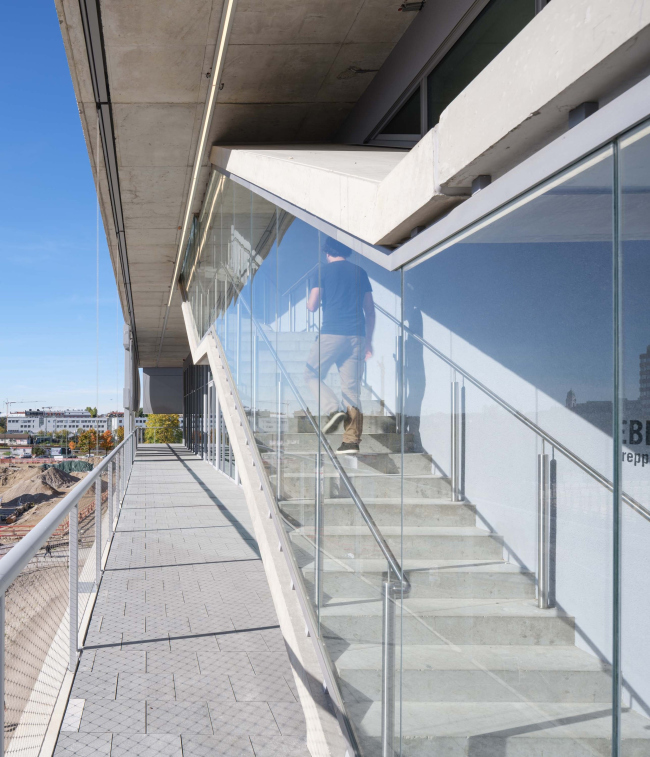 ������ WERK12