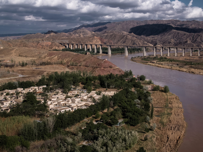 �����-����� Lost Villa