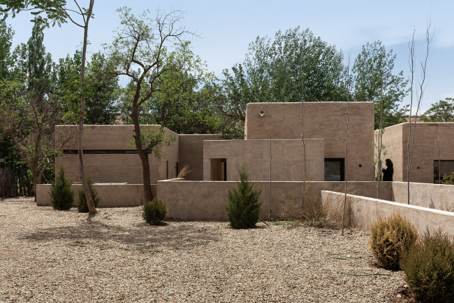 - Lost Villa