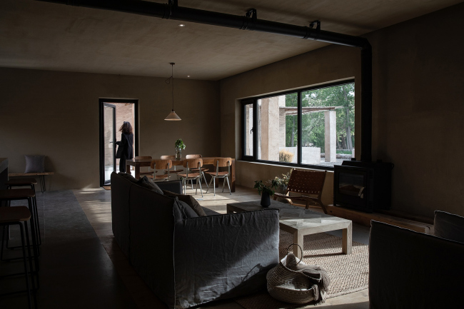 - Lost Villa