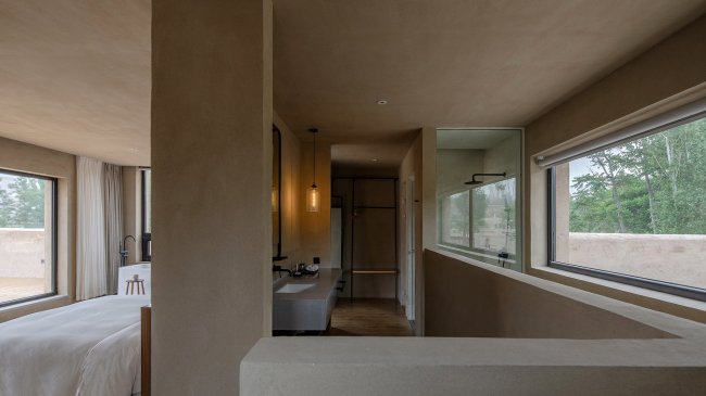 �����-����� Lost Villa