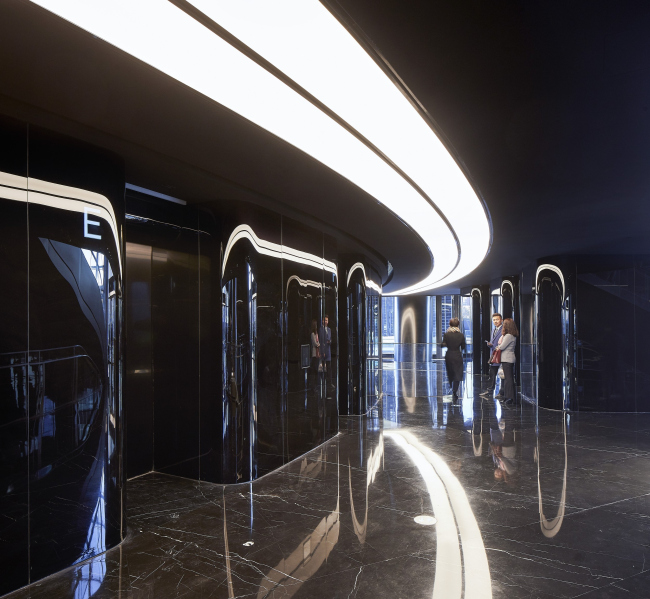 ����� Leeza SOHO