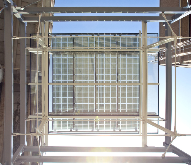 ���-2 � �������� �������������. ��������� ������� �� ������ ������������������� 330 �������� � ��� / ���