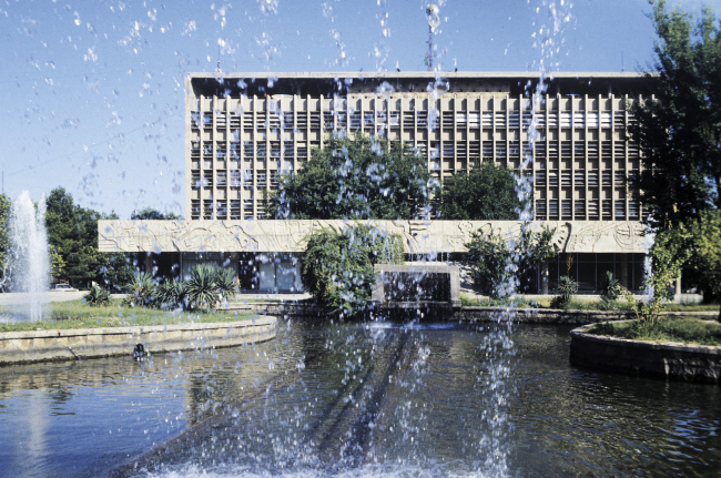 ������ ���������� ������������� �� ������� ����� ������ � ��������. 1963. ��������� � �.�. �������, �. ���������� � �. ����������. ��������� � 1965�1969 ��. ������� � 2014 �.