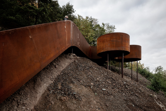 ������� Portes Bonheur � le Chemin des Carrières