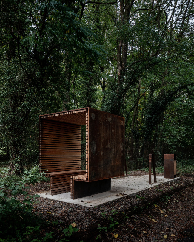 ������� Portes Bonheur � le Chemin des Carrières