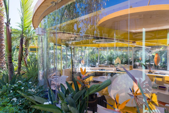 HolLA � ��������� �������� Second Home