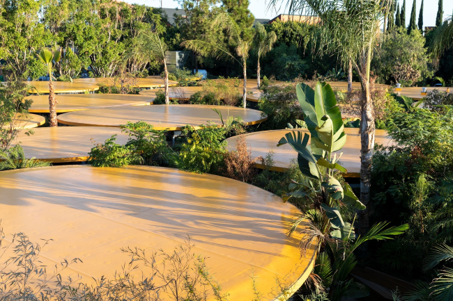 HolLA � ��������� �������� Second Home