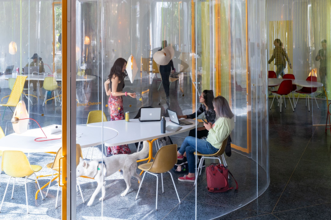 HolLA � ��������� �������� Second Home