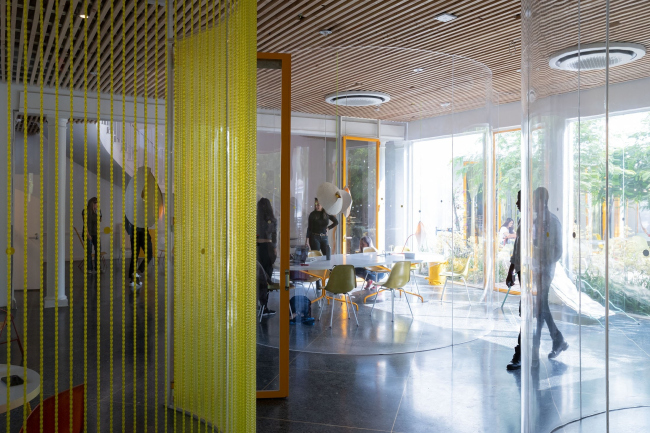 HolLA � ��������� �������� Second Home