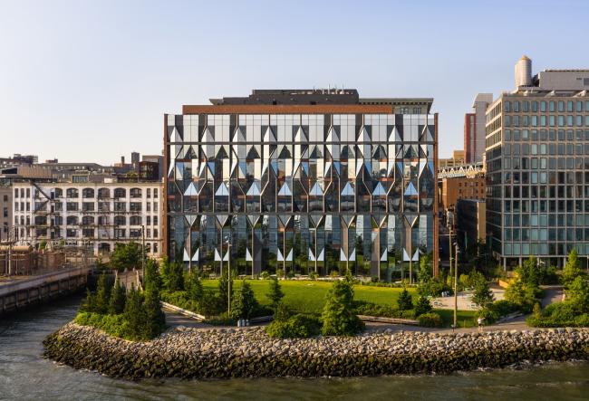 ������� ������ 10 Jay Street