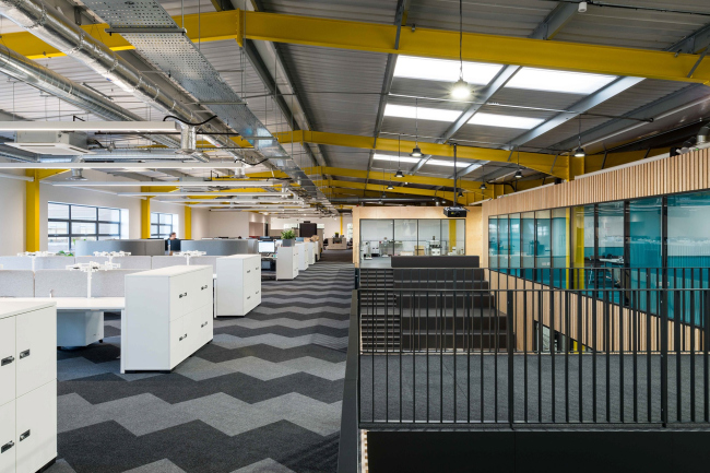 �������� ����-�������� �������� CMR Surgical. ������ ������� WMB studio