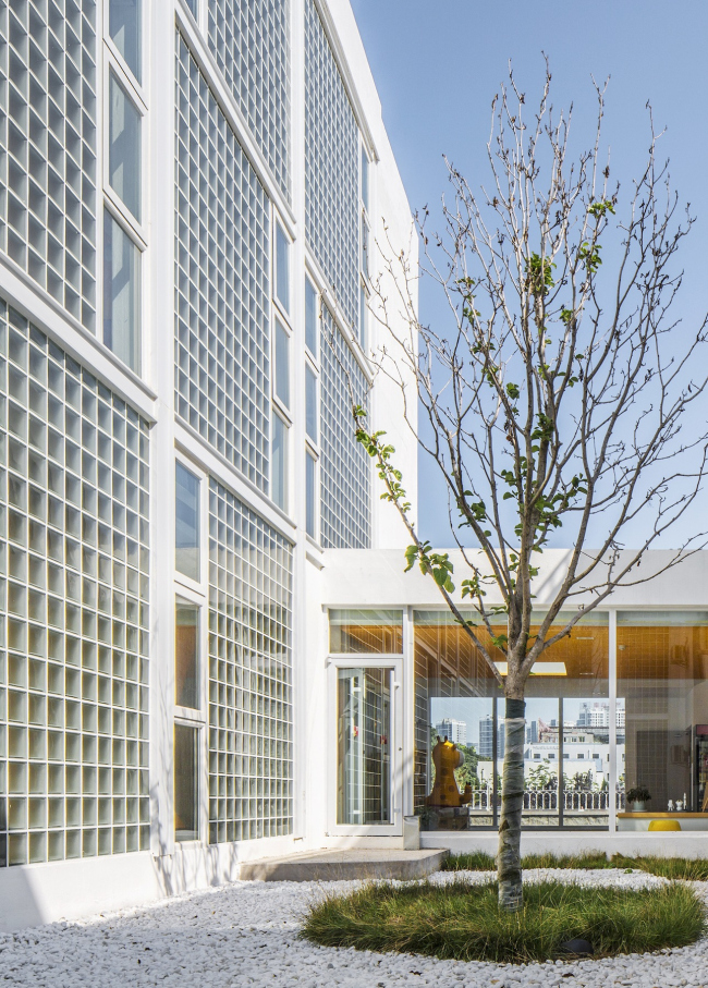 ����� �������� Yantai Port Apartment