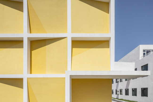 ����� �������� Yantai Port Apartment