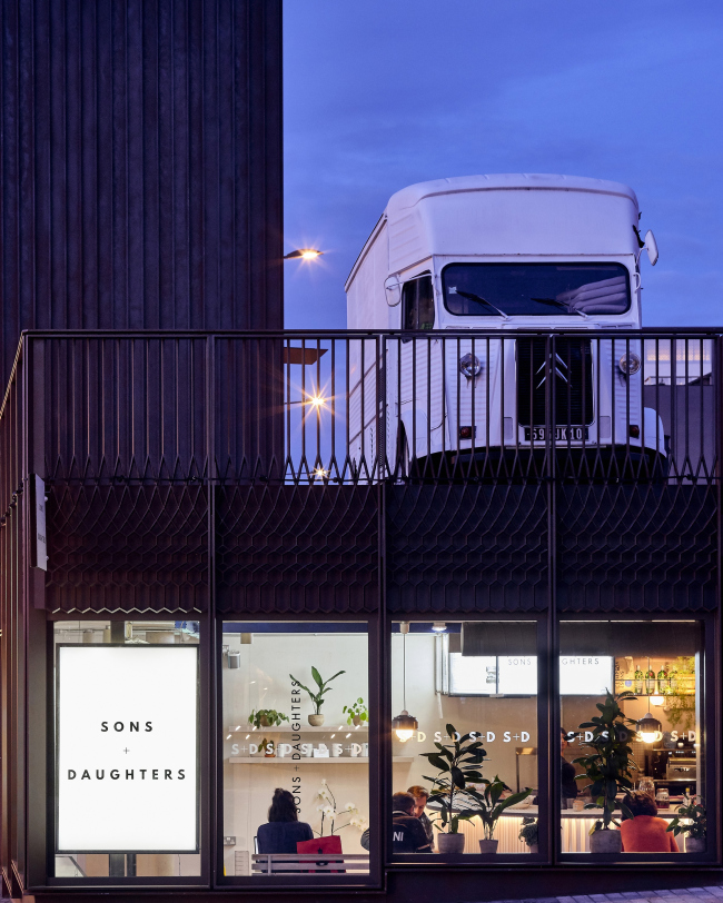 �������� � �������� ������-����� �������