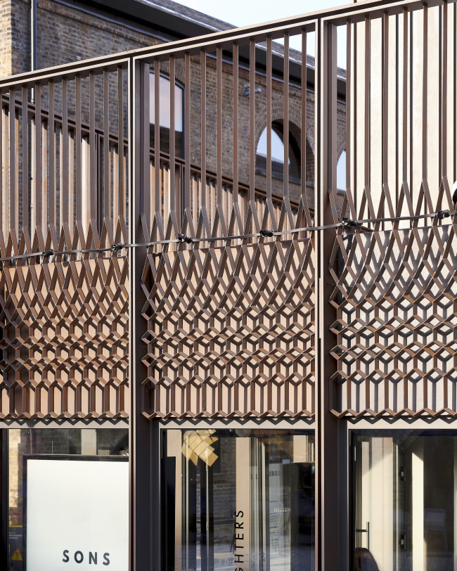 �������� � �������� ������-����� �������