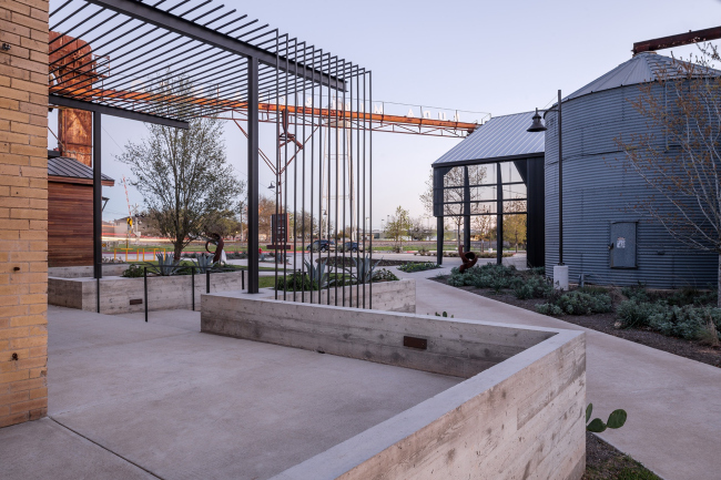 �������� Buda Mill & Grain Co.