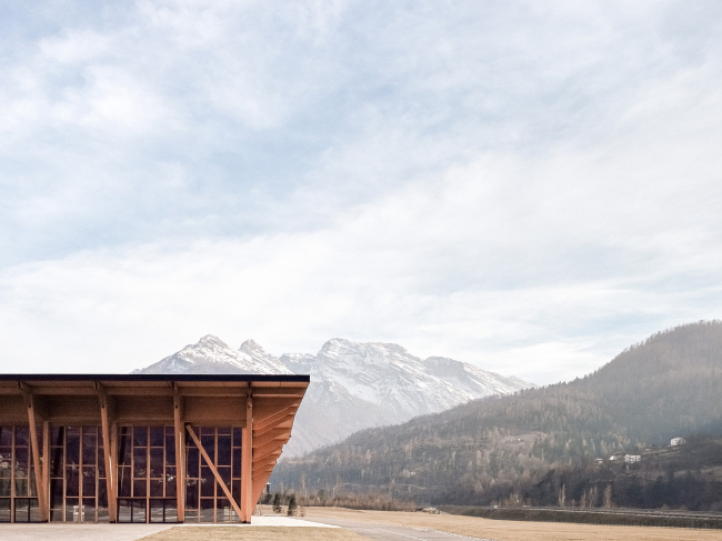 ����� �������� � ���������� � ������