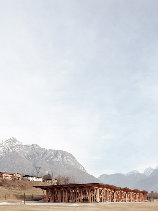 ����� �������� � ���������� � ������