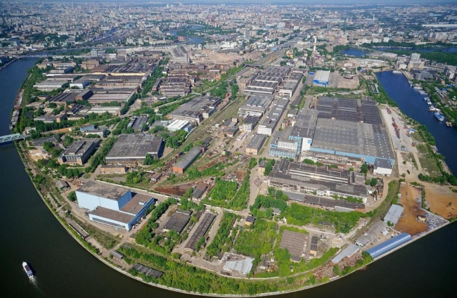 The Marc Chagall Embankment and the territory of the former ZIL plant before the reconstruction