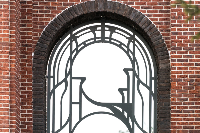 ������������� �������� ������� � ������ ����� ������������� ����. ����� �������� ��������� ����������