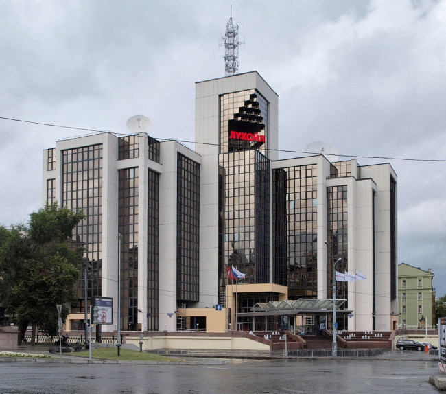 ������ �������. 1998 �. ���.  �. �. �������