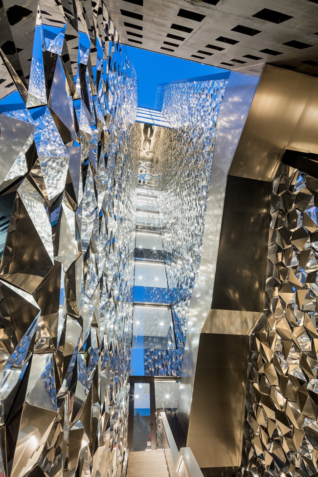 ������� ������ The Illusion